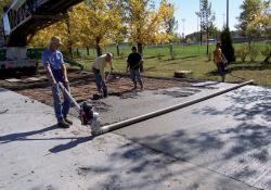 Screeding with the Lightning Strike unit